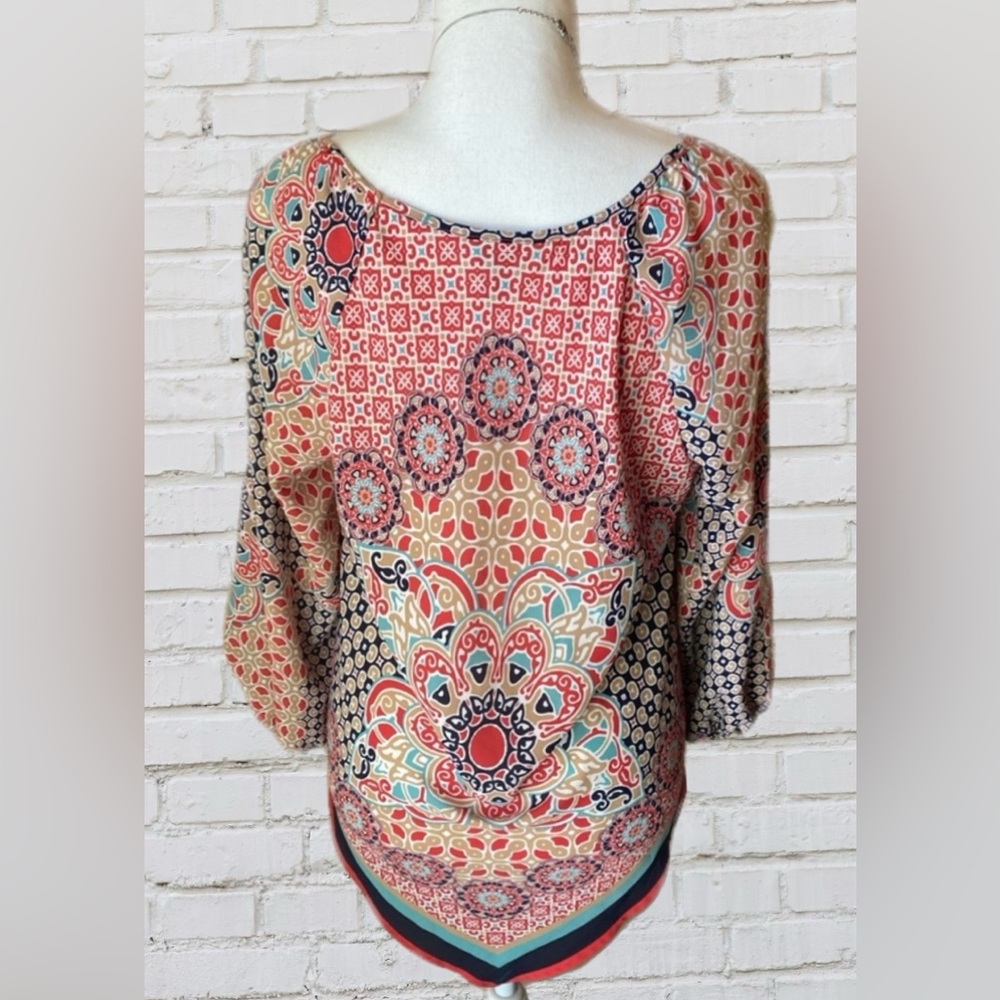 BLOUSE Top Silky Print Sz L  by HeartSoul V-Shape Bottom - Picture 3 of 10